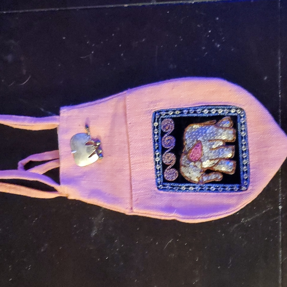 Elephant hand bag